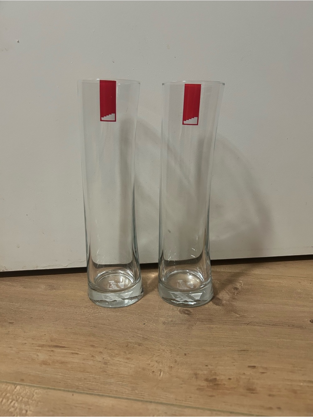 Salzburger Stiegl Tall Curved Clear Beer Glasses Flute .3L Red White Stairs Set